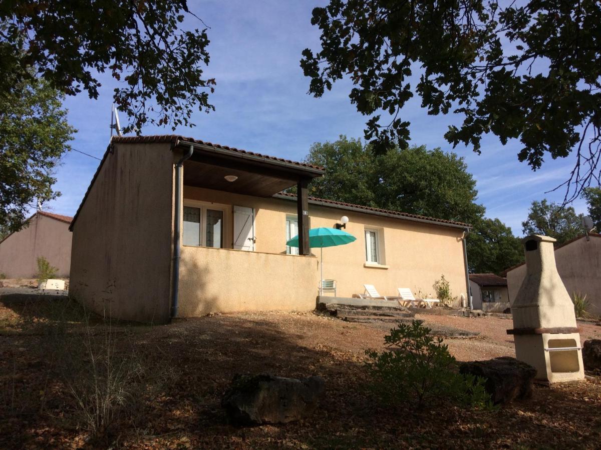 Hotel Les Sentiers Du Causse Lentillac du Causse Exterior foto