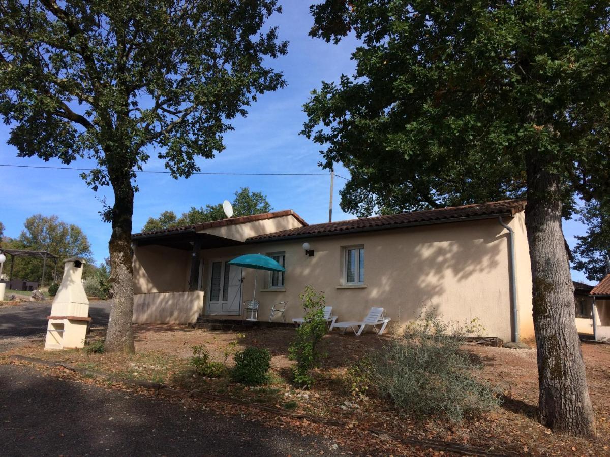 Hotel Les Sentiers Du Causse Lentillac du Causse Exterior foto