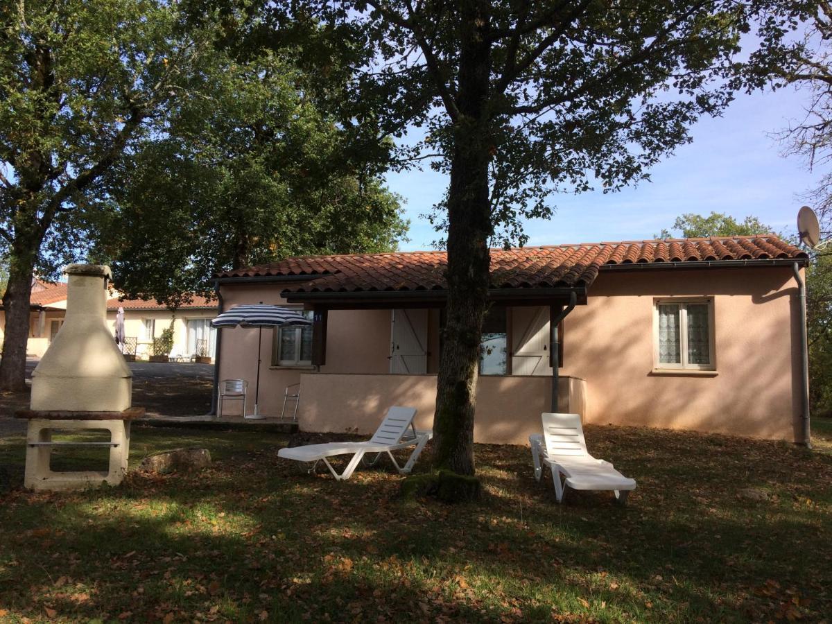 Hotel Les Sentiers Du Causse Lentillac du Causse Exterior foto