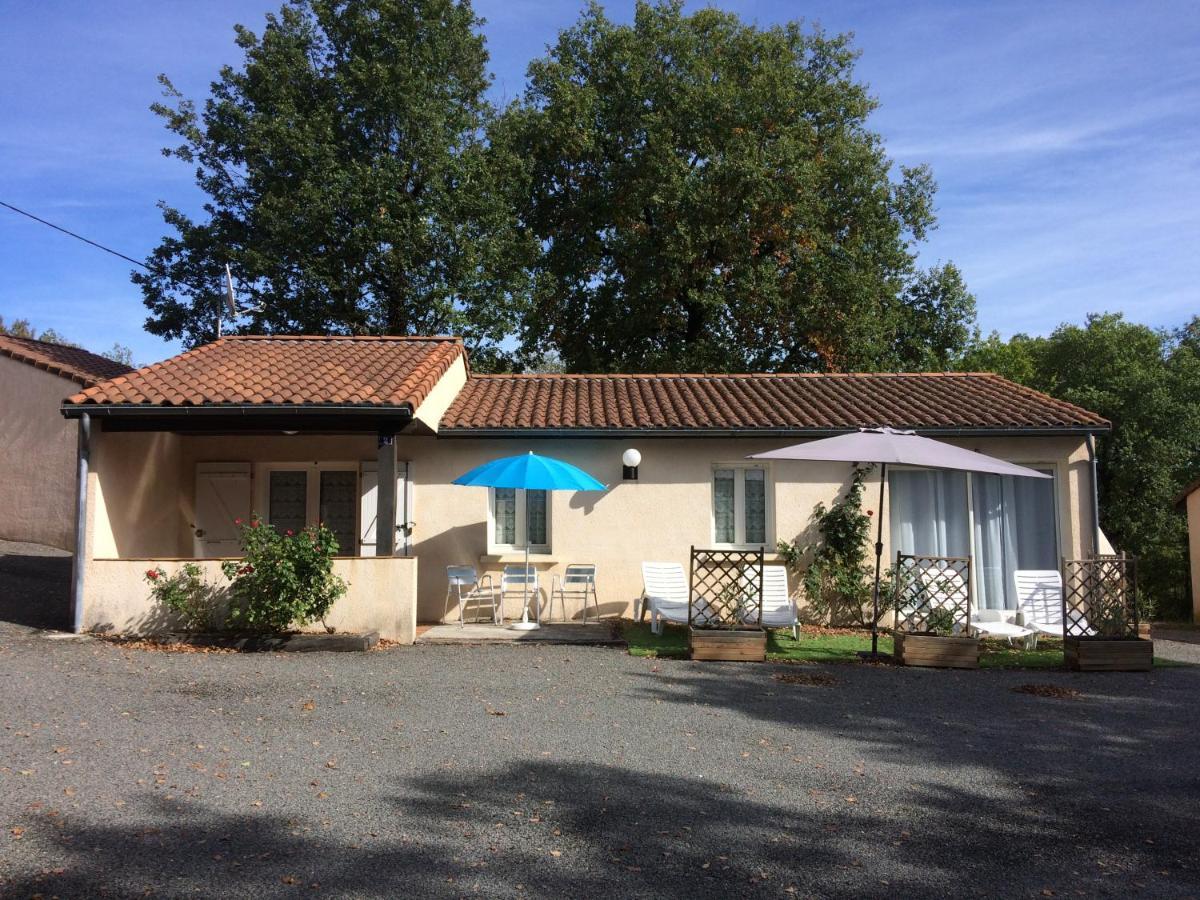 Hotel Les Sentiers Du Causse Lentillac du Causse Exterior foto
